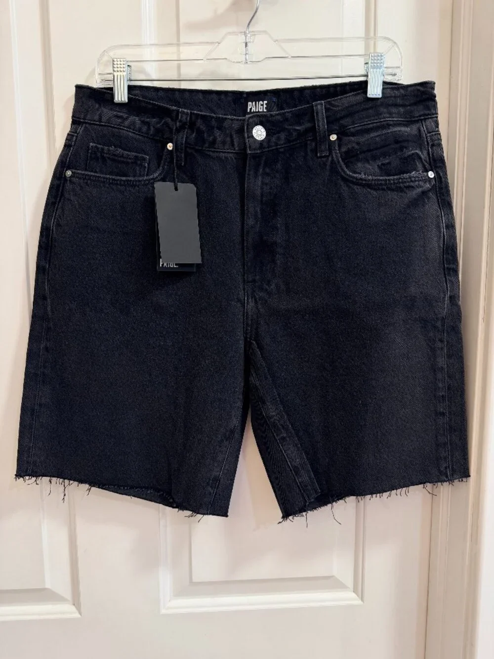 NWT PAIGE Sammy Black Bermuda Shorts Size 31